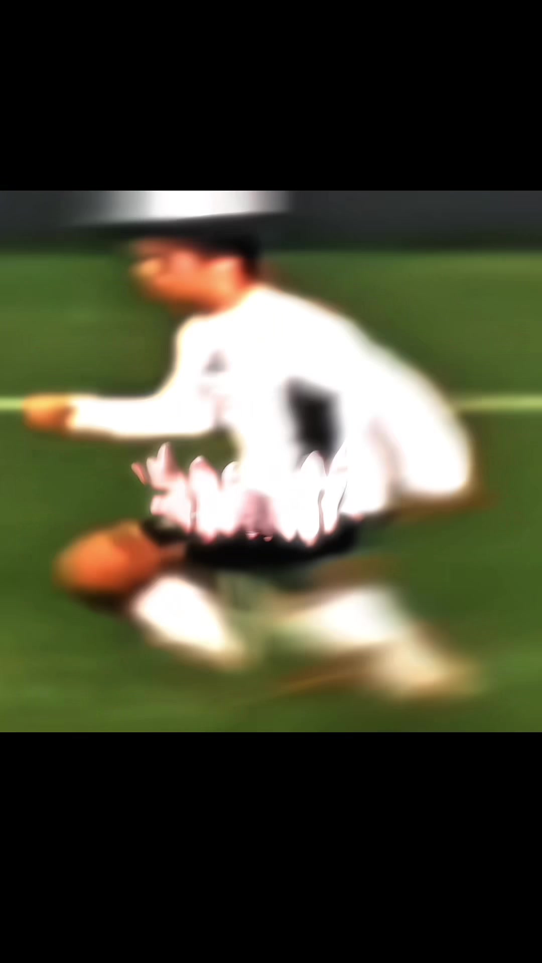 @𝐁