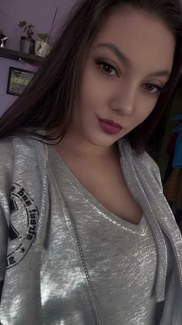 @Nikky_19