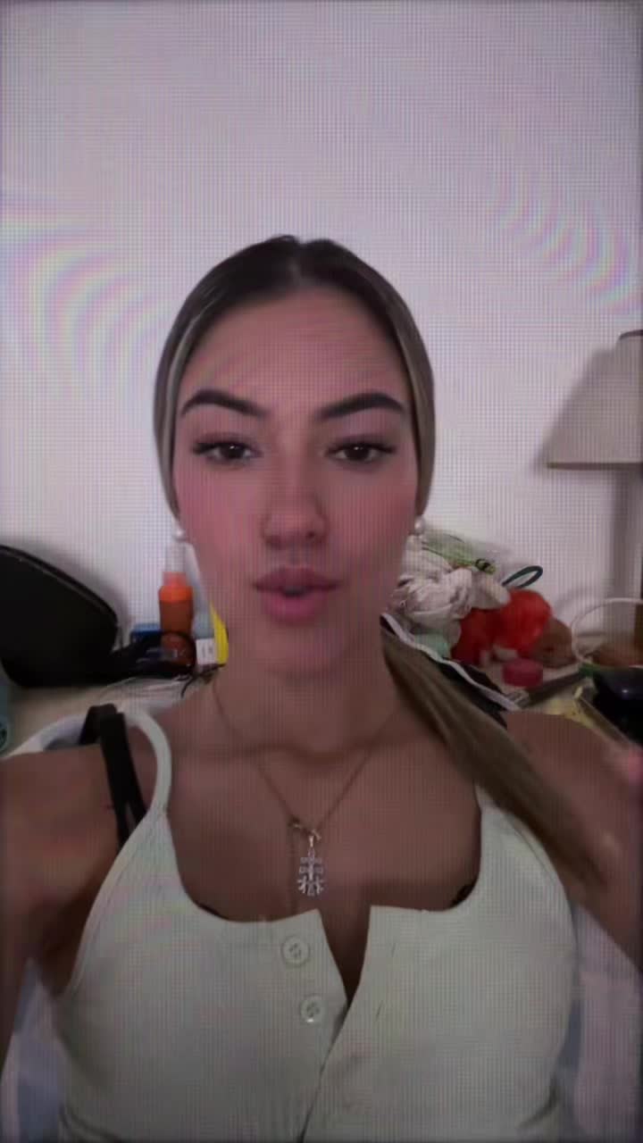 @𝓘𝓻𝓮𝓷𝓮🦦