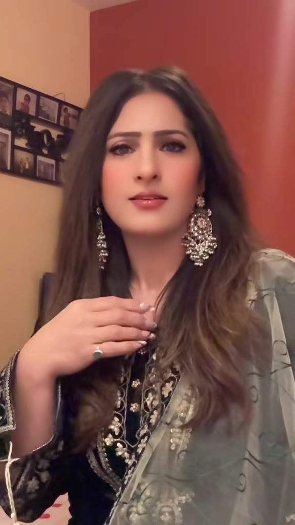 @Rakhi Saini