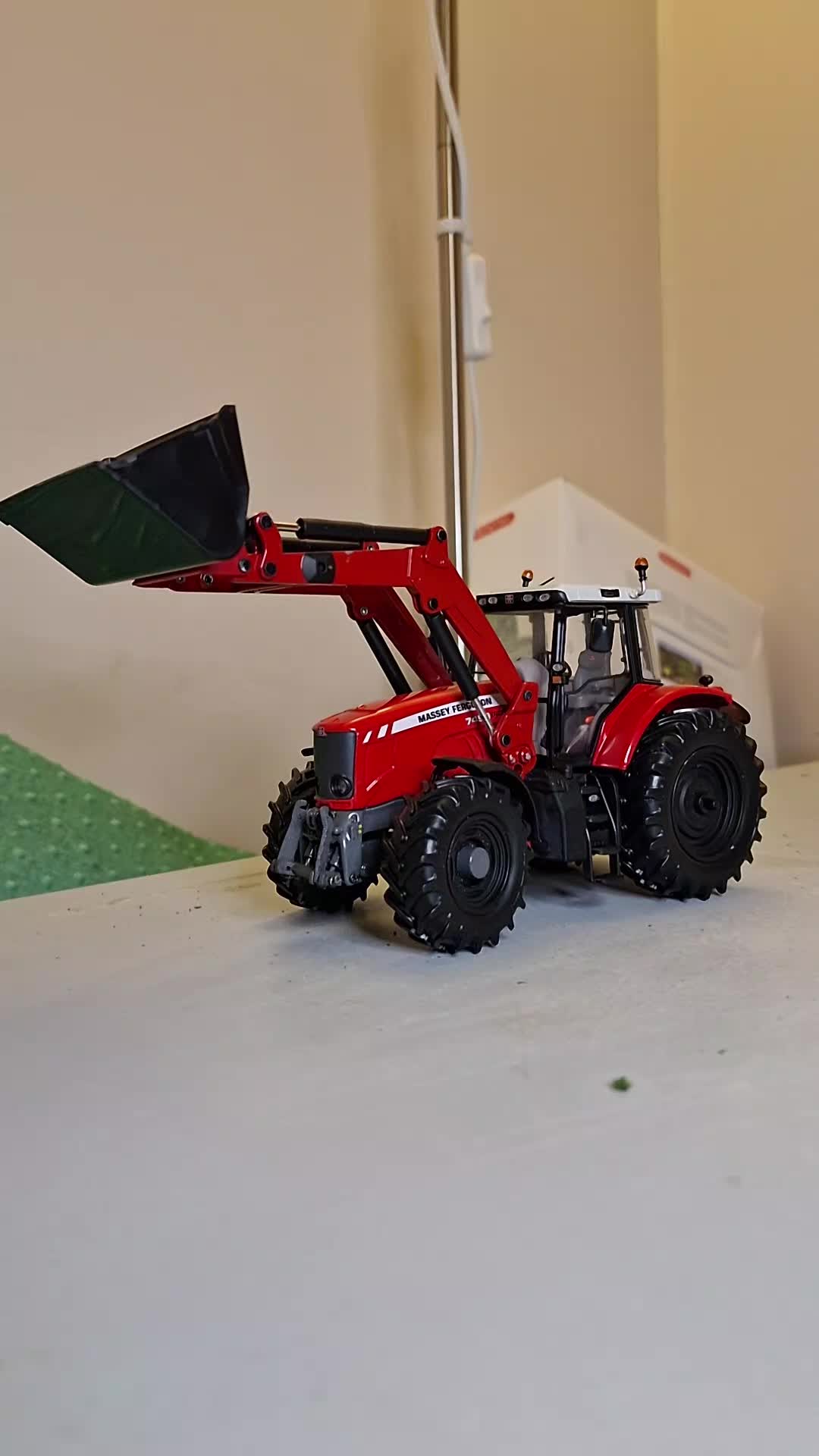 @NorthAntrimModelFarm