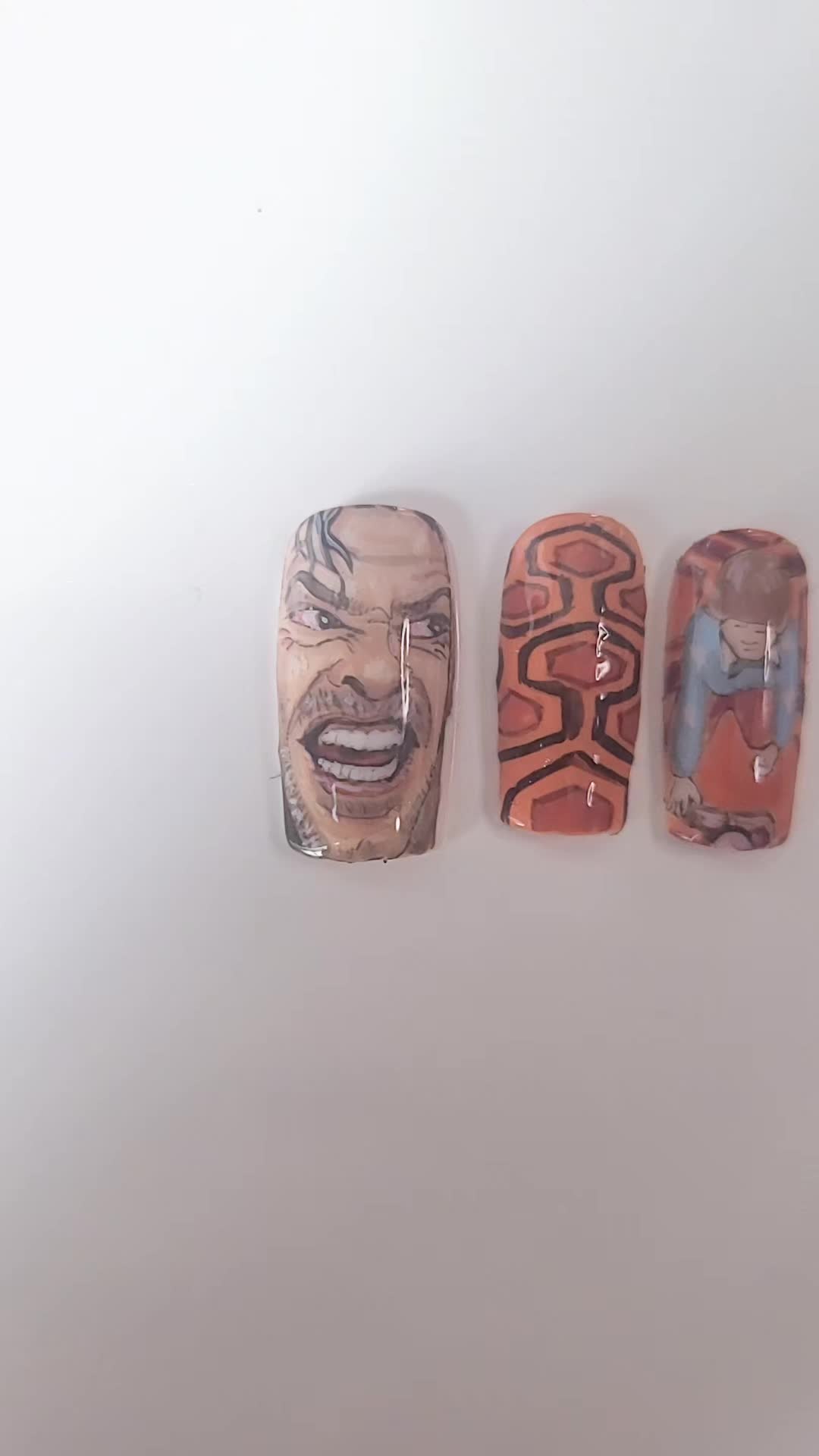 @StewieTheNailGirl