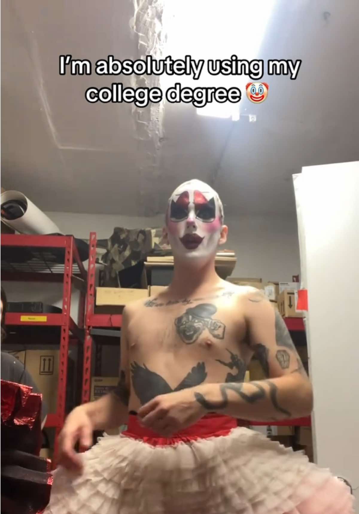 @Tillie the Clown
