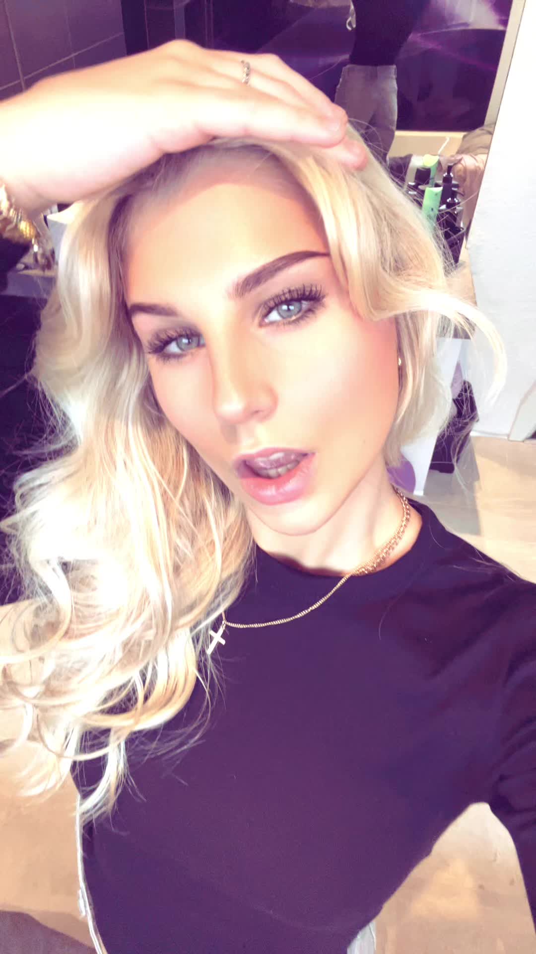 @Zoe✨