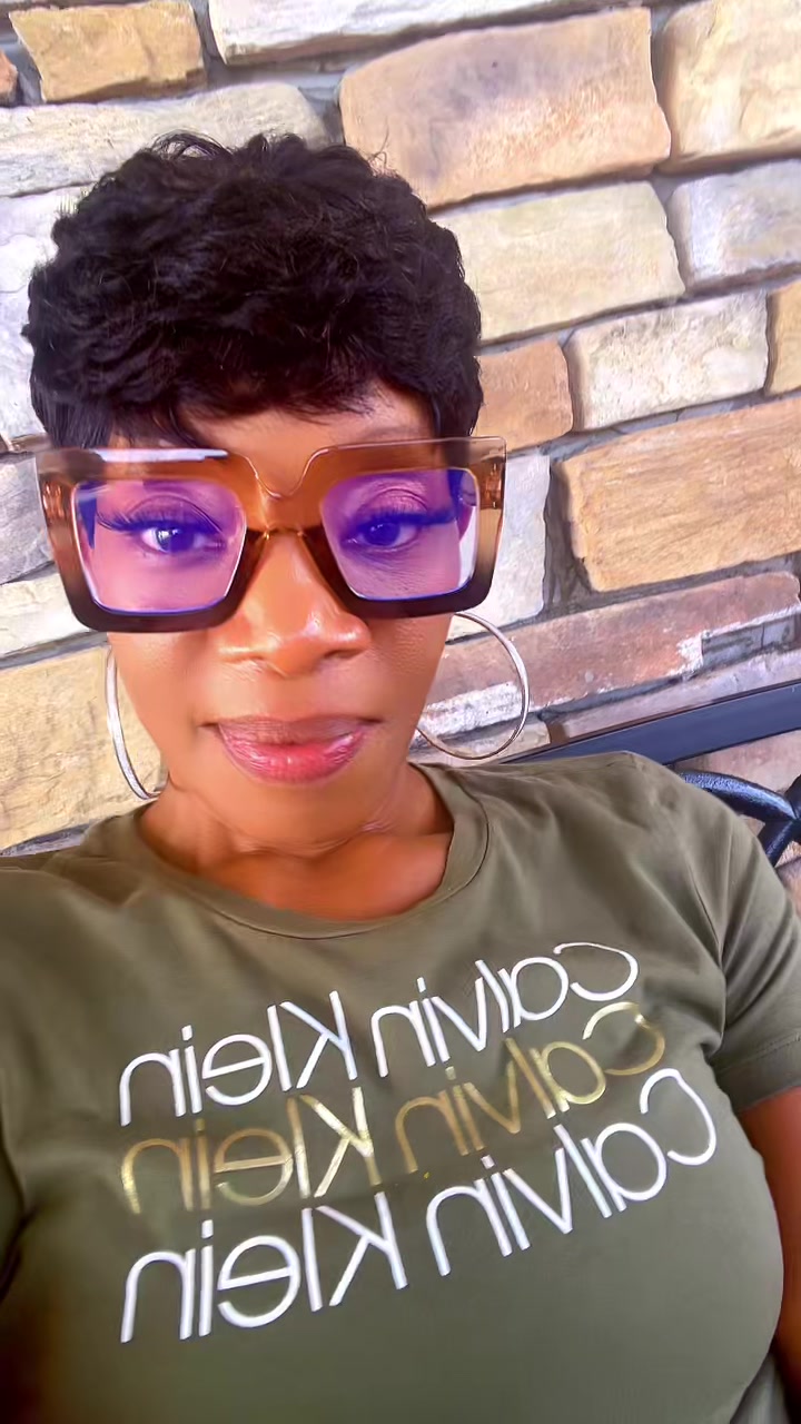 @QueenLawne