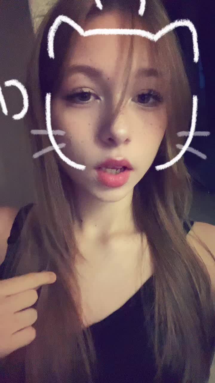 @vvv
