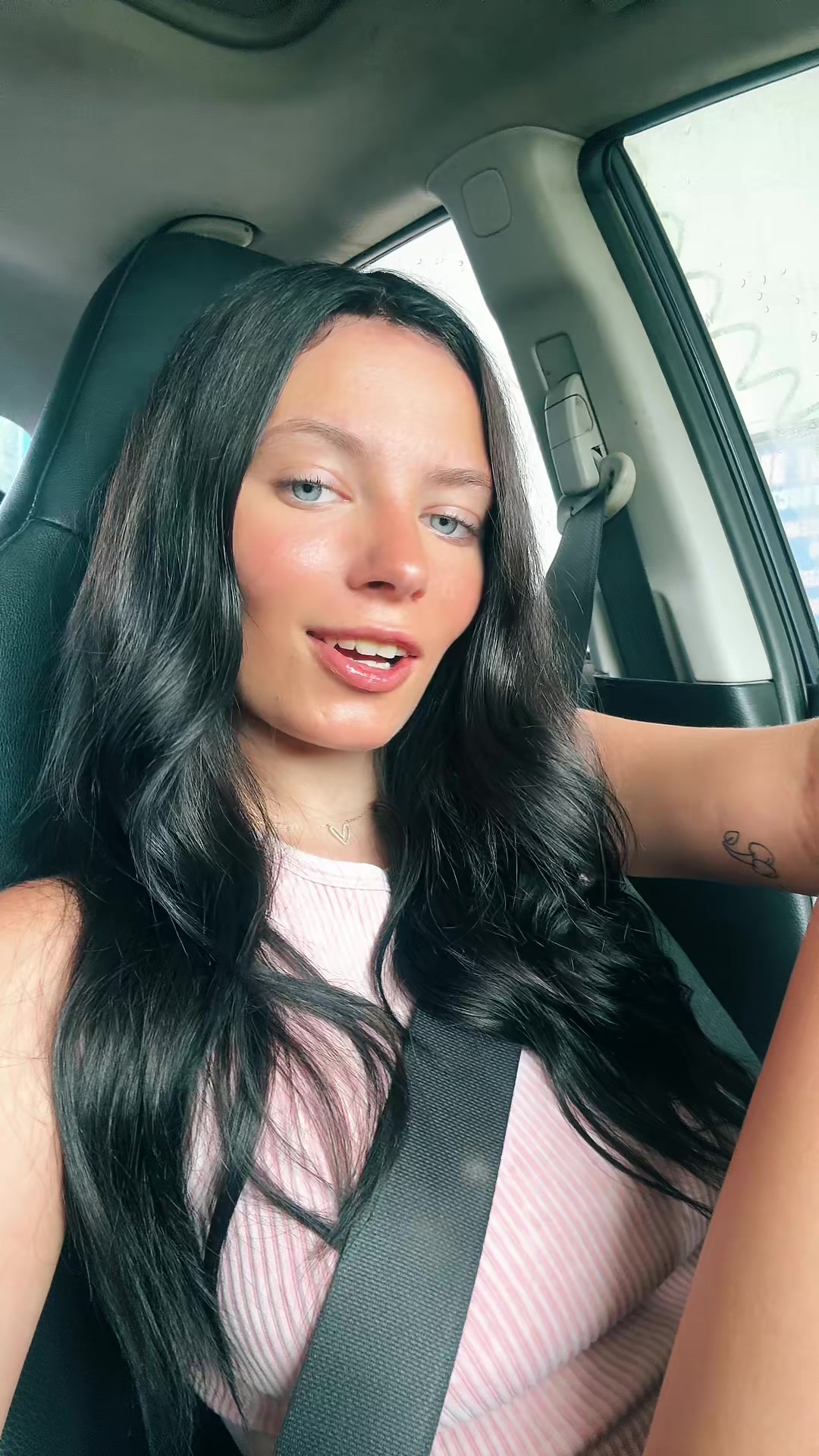 @Chloe Dawn 🦋✨🤍
