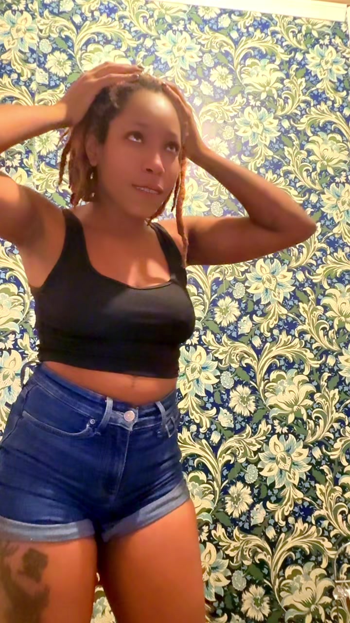 @SmirskyMonroe