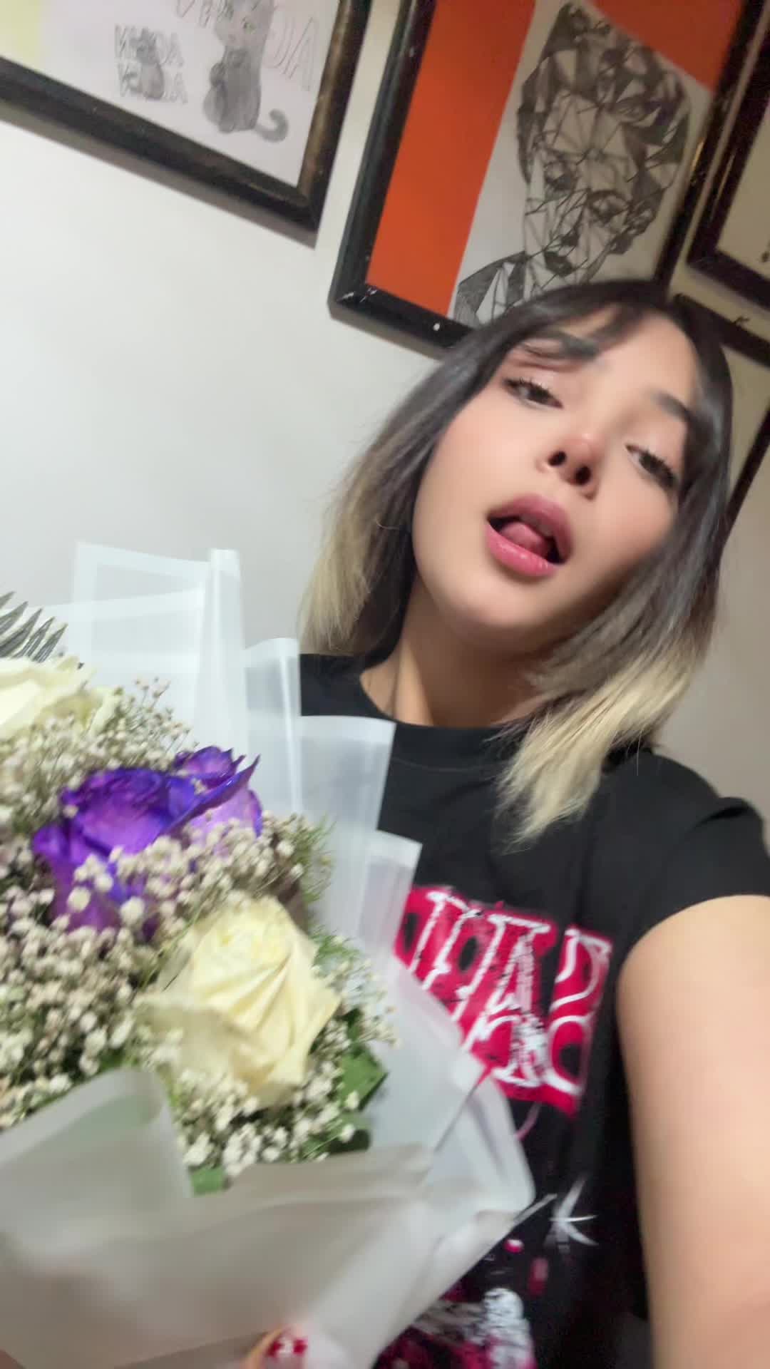 @thnasti_