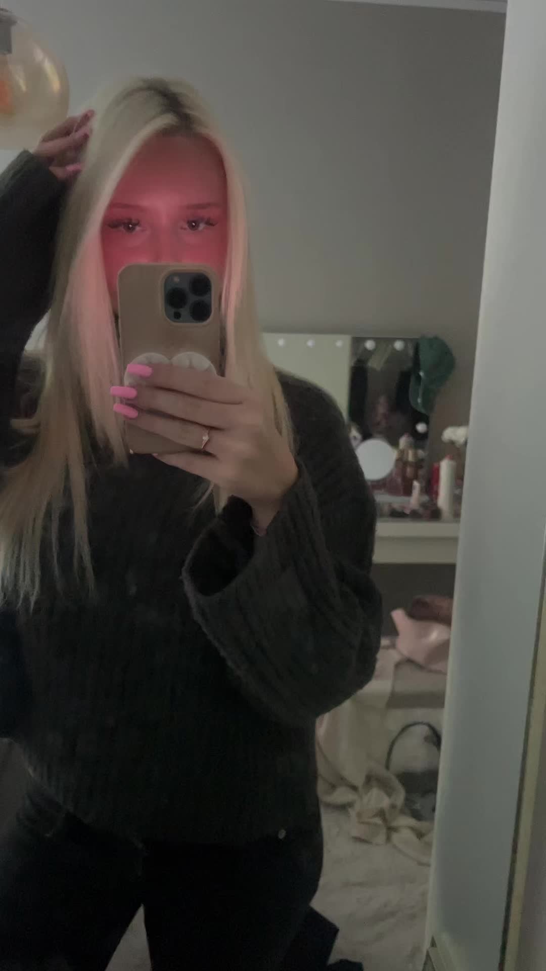@ebbahallstrom