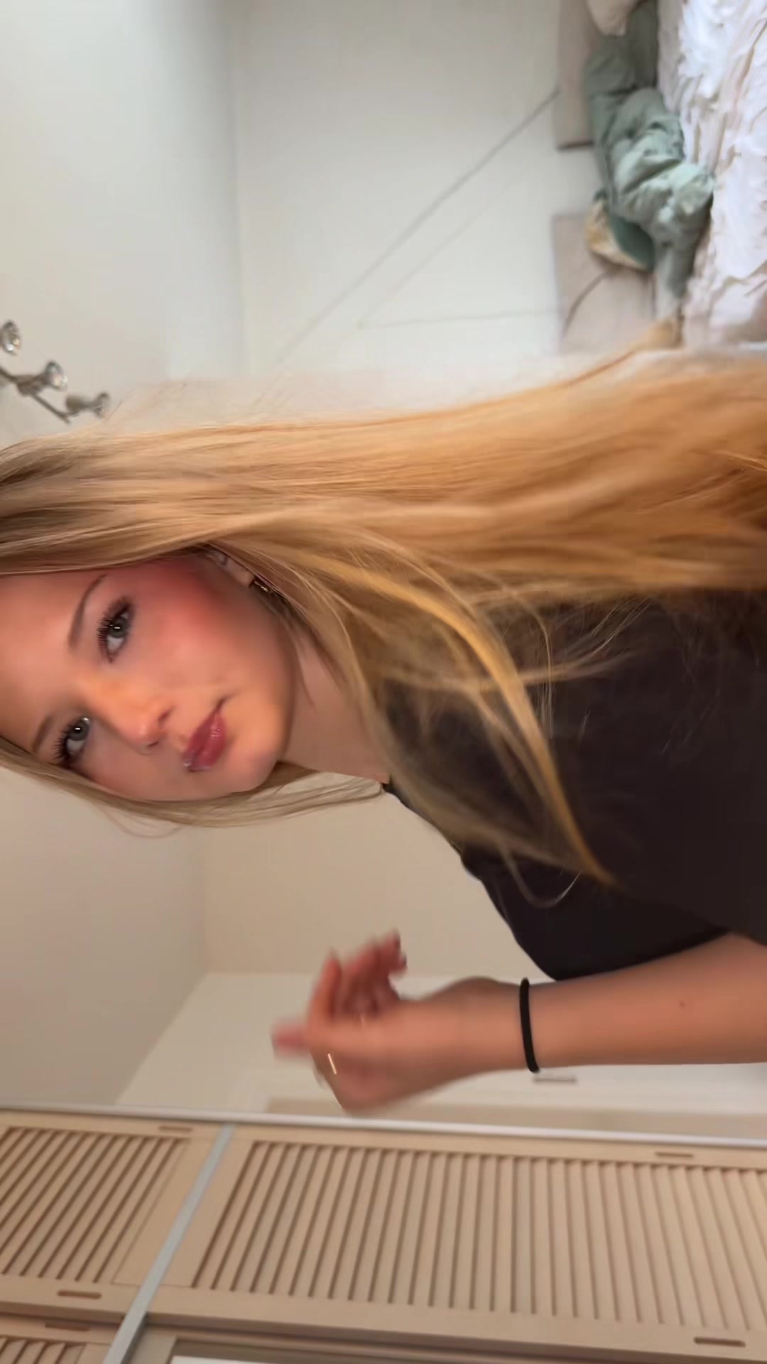 @Elinor🪭♥️