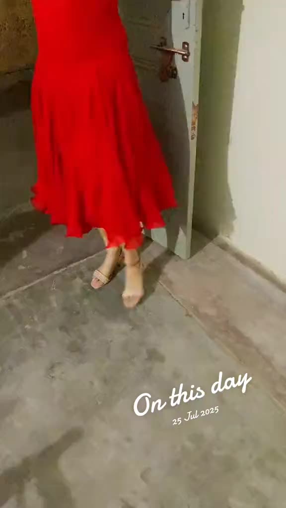 @chandni 💋❤️🍷