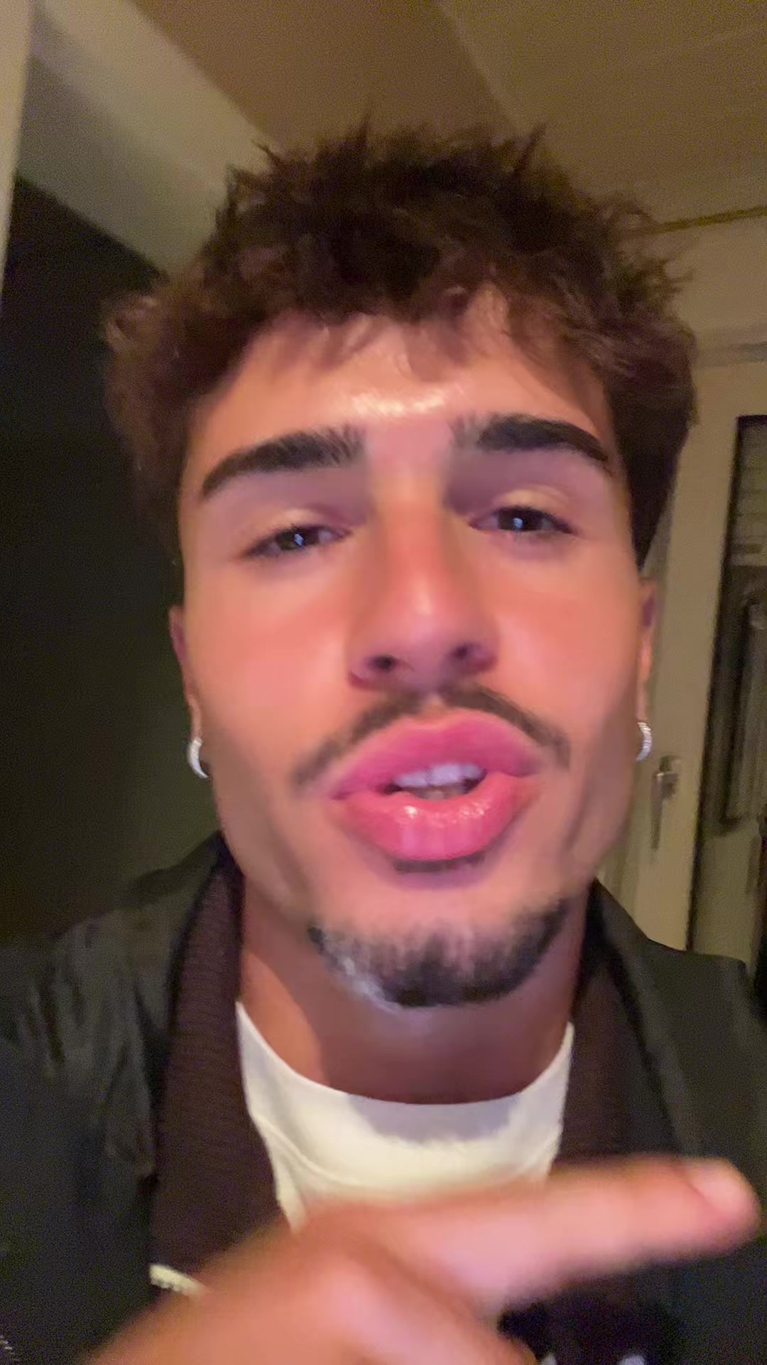 @sandro