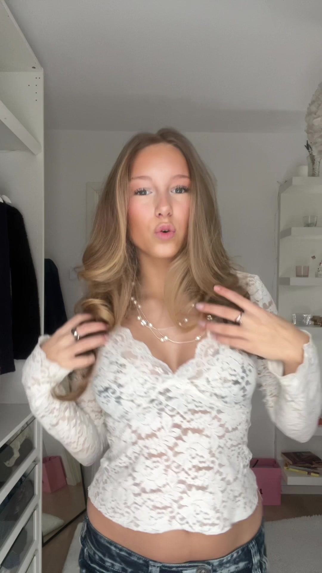 @ellie