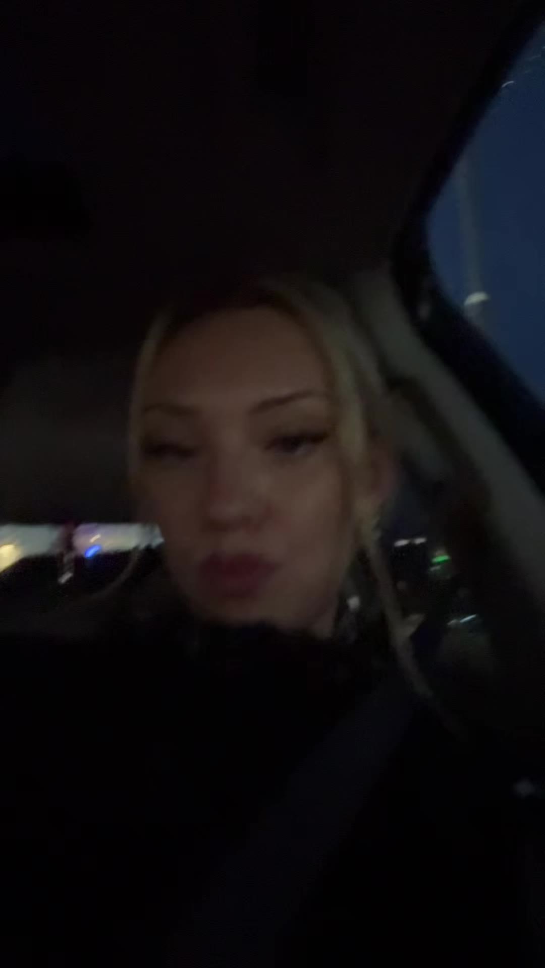 @👽