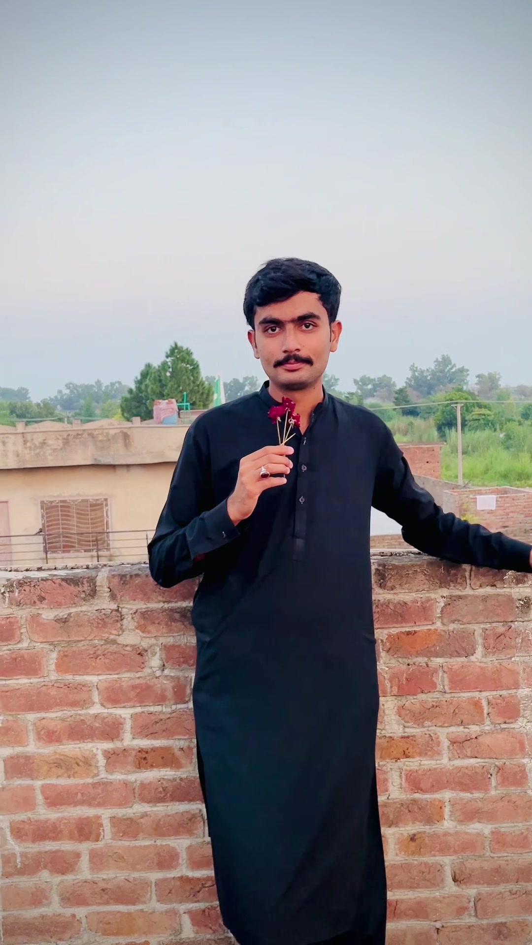 @Qasu Vlogs