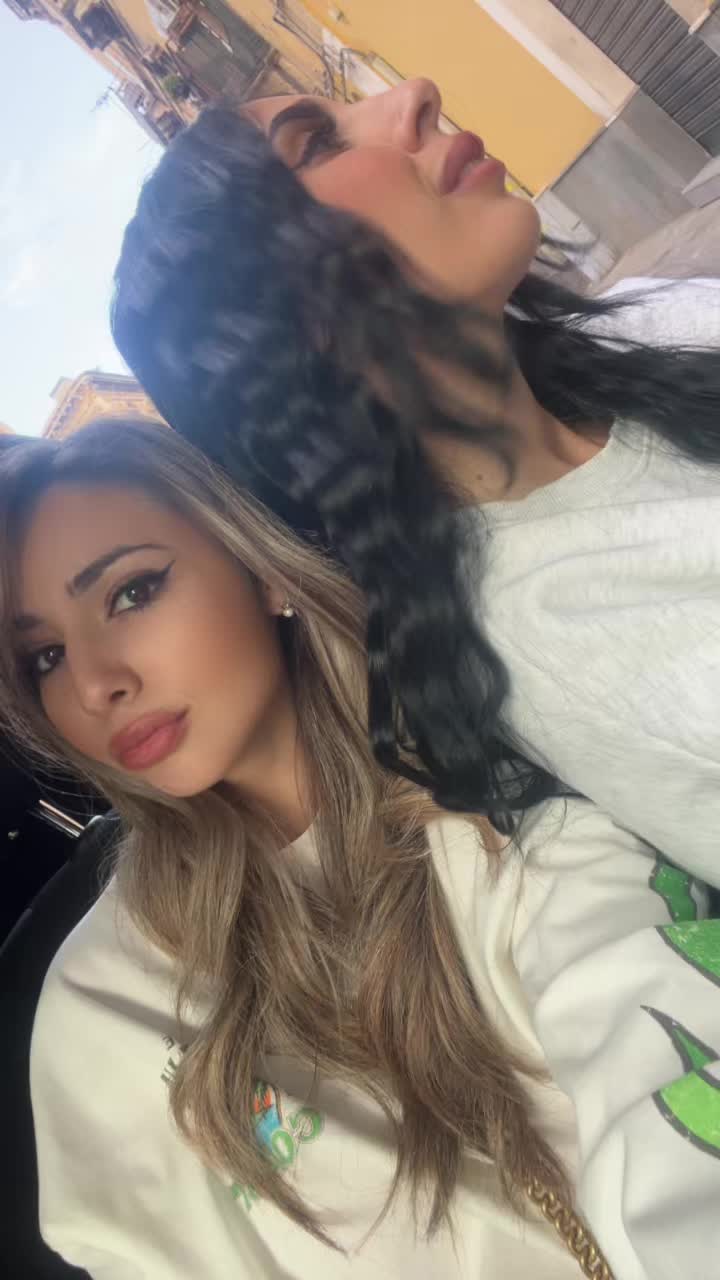 @Simona