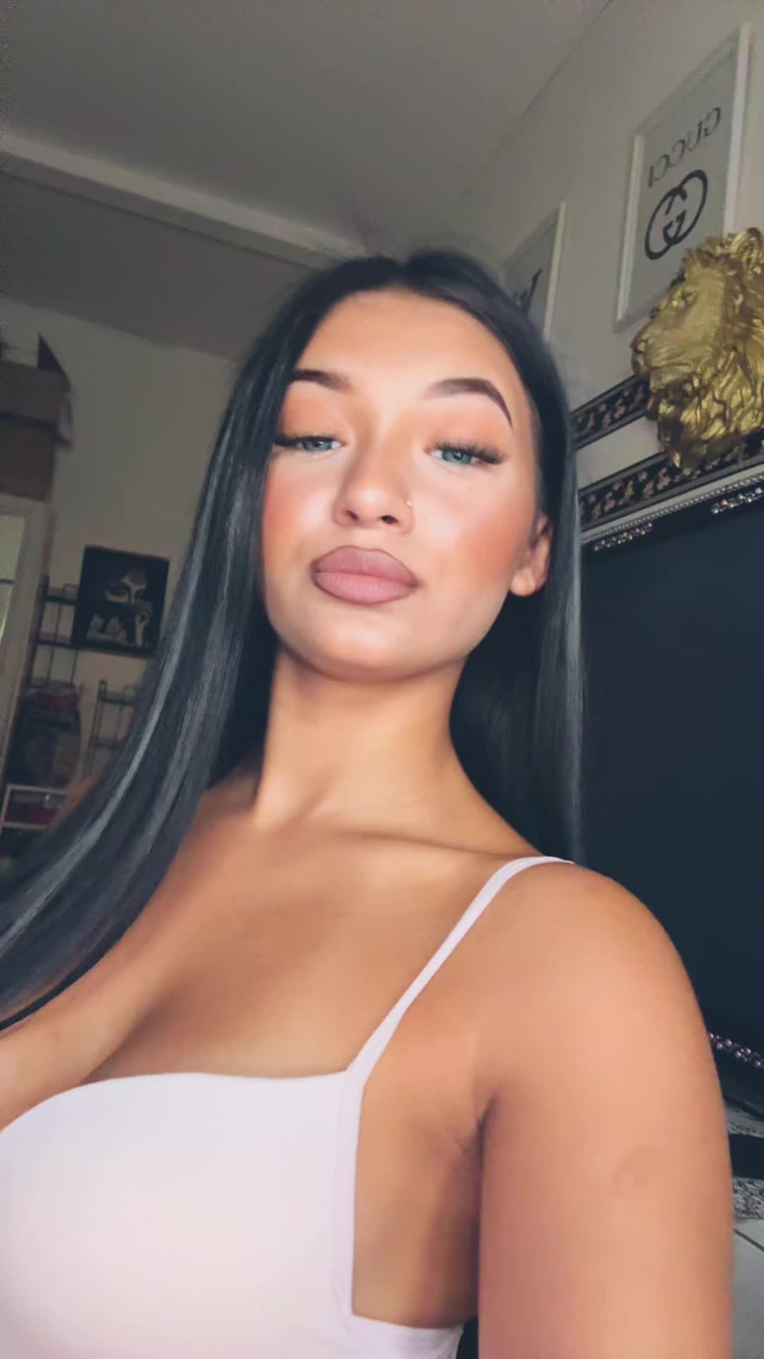 @__Lauriiss__