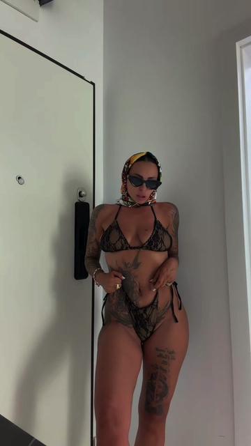 @Naomi Star Oficial