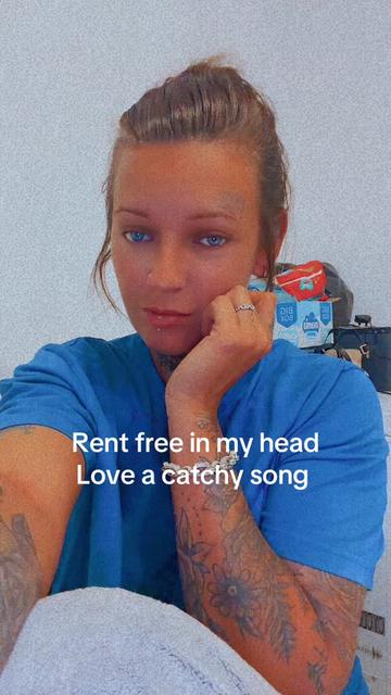 @tattooedmom1995