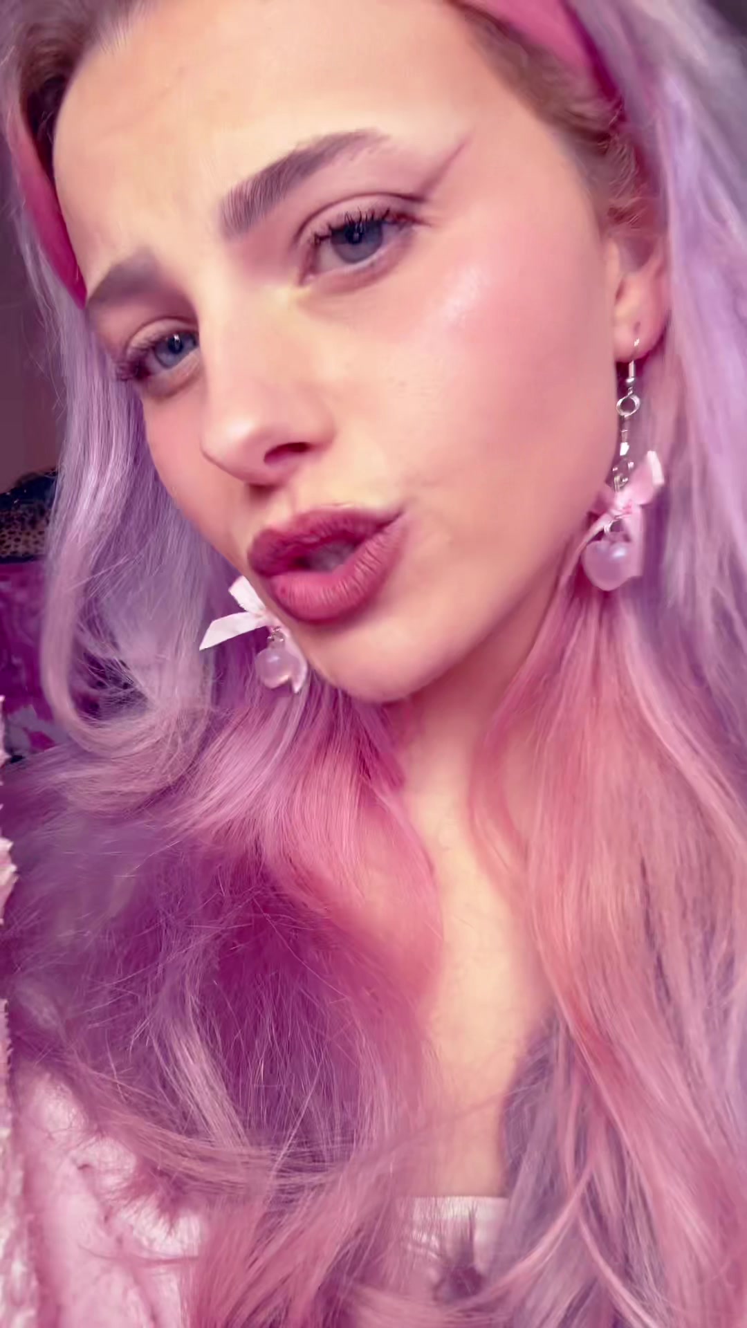 @Ellie🦄✨🫧💋