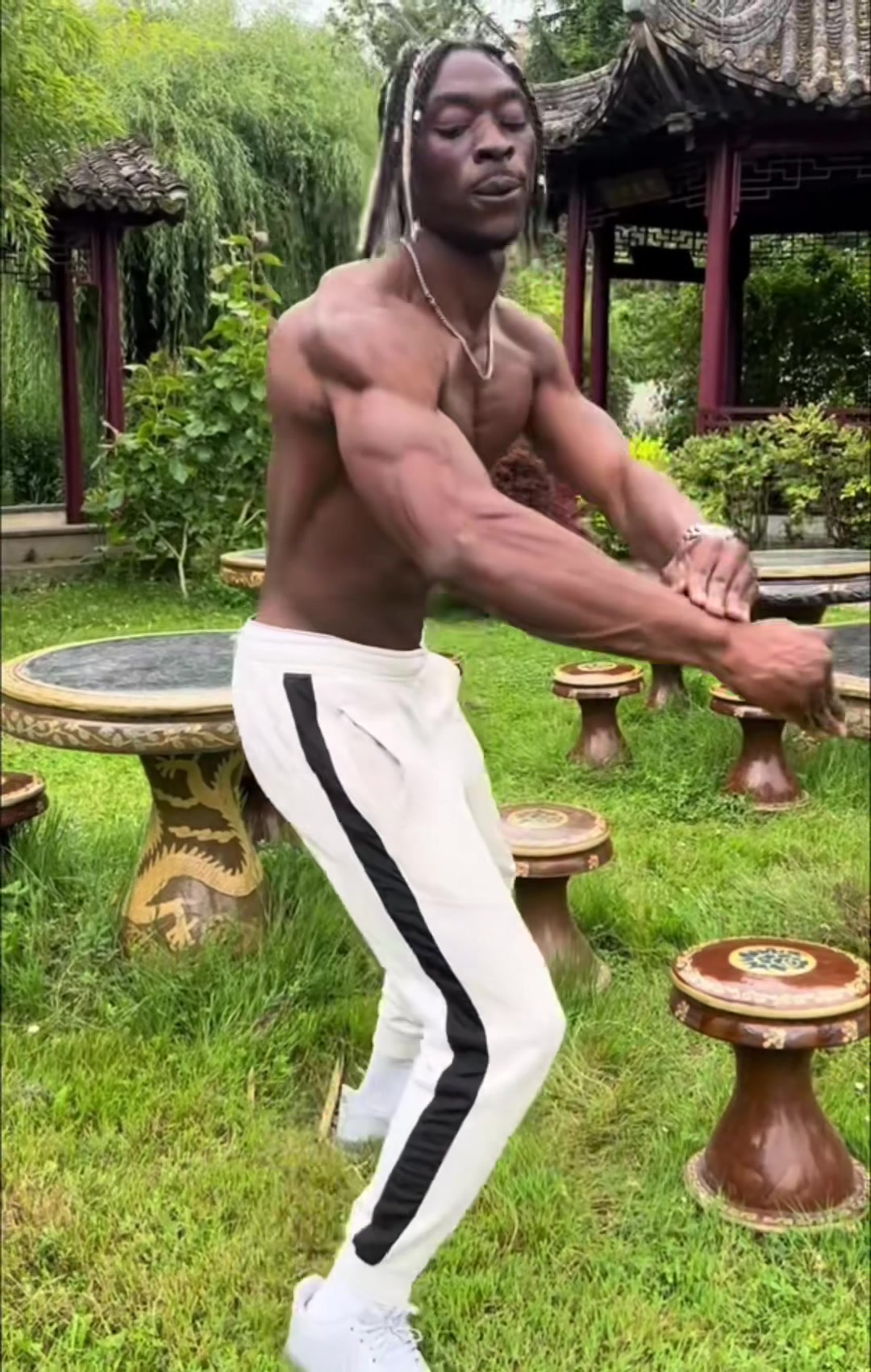 @Oneultra