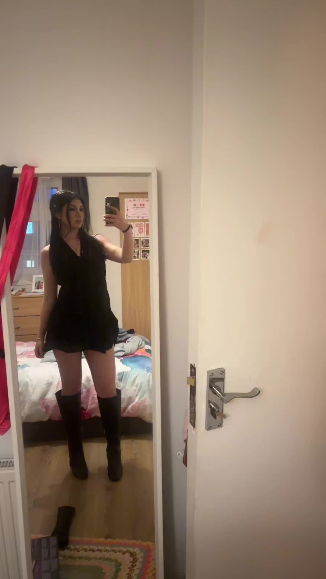 @lily