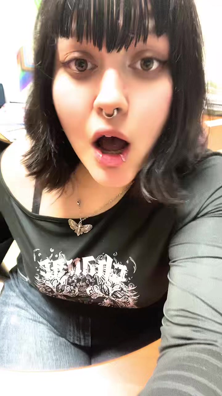 @lunathelunatic703