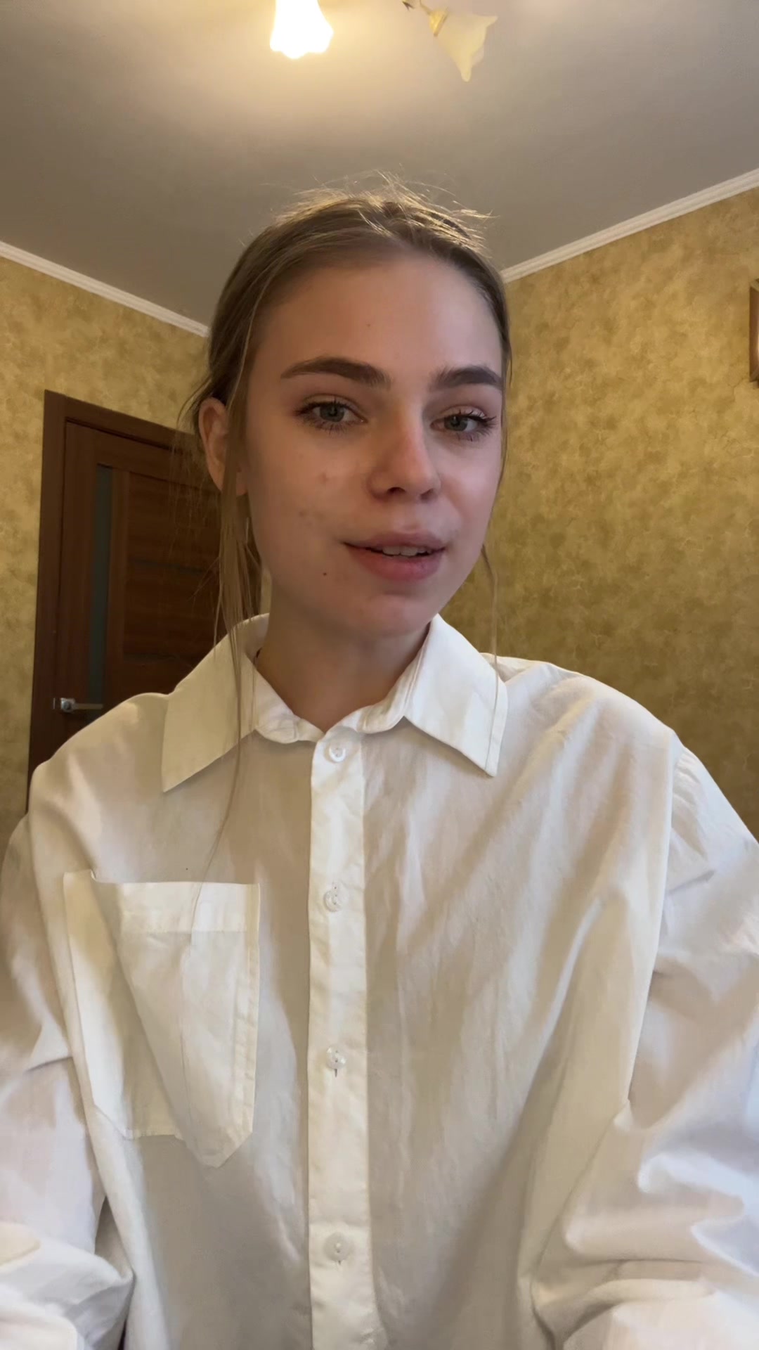 @CHLOES
