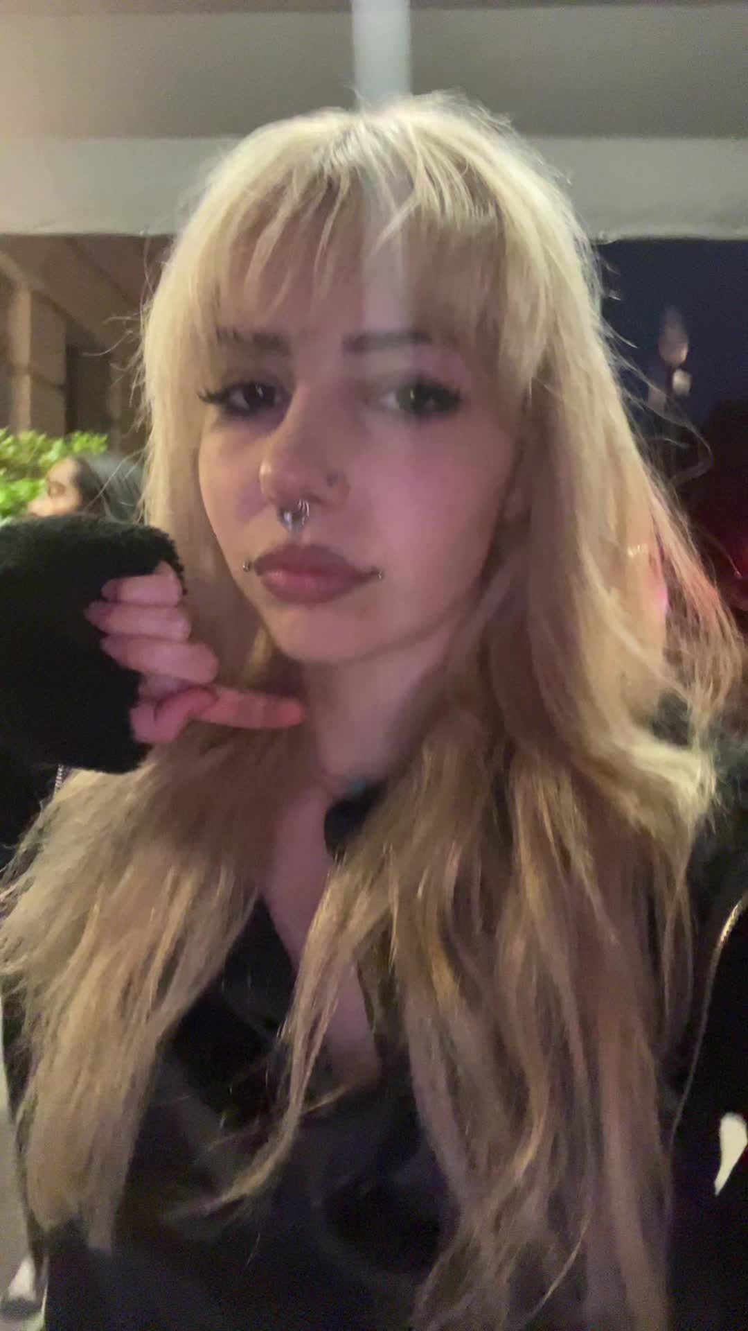 @𖦹lucy𖦹