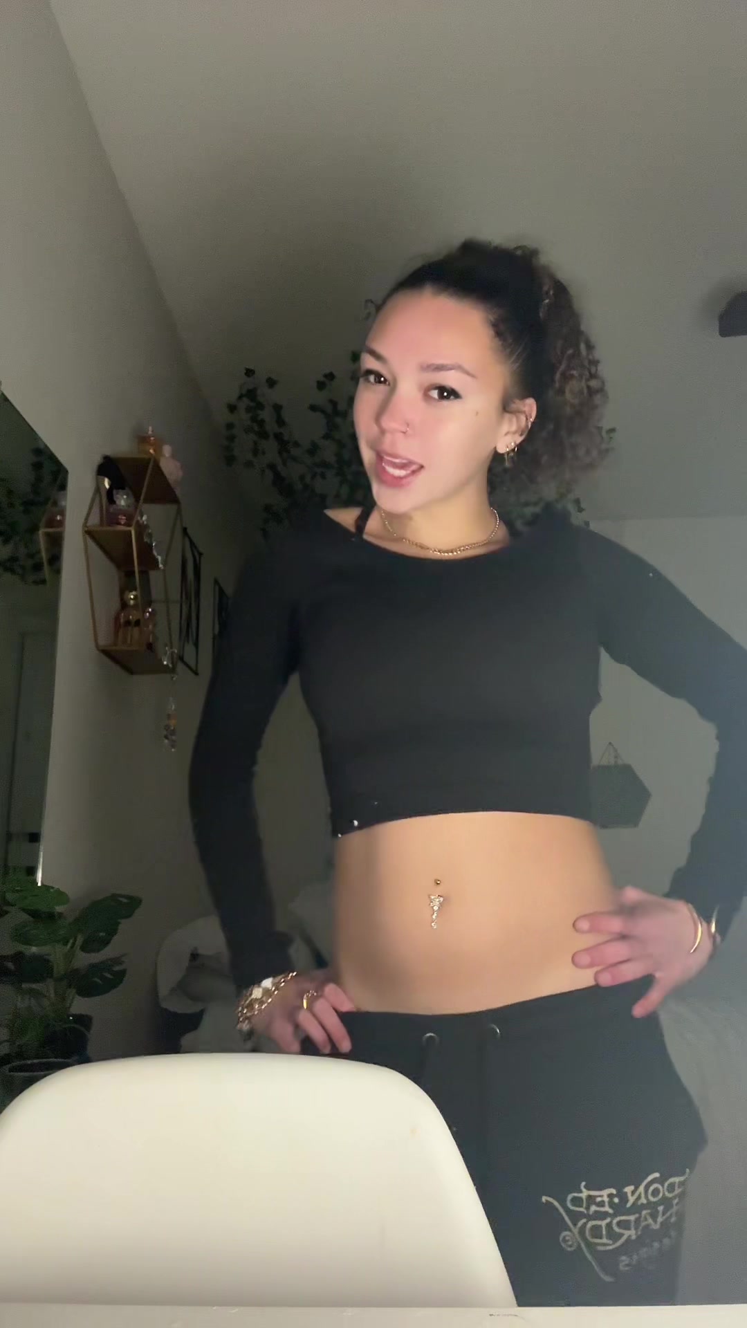 @annaleigh