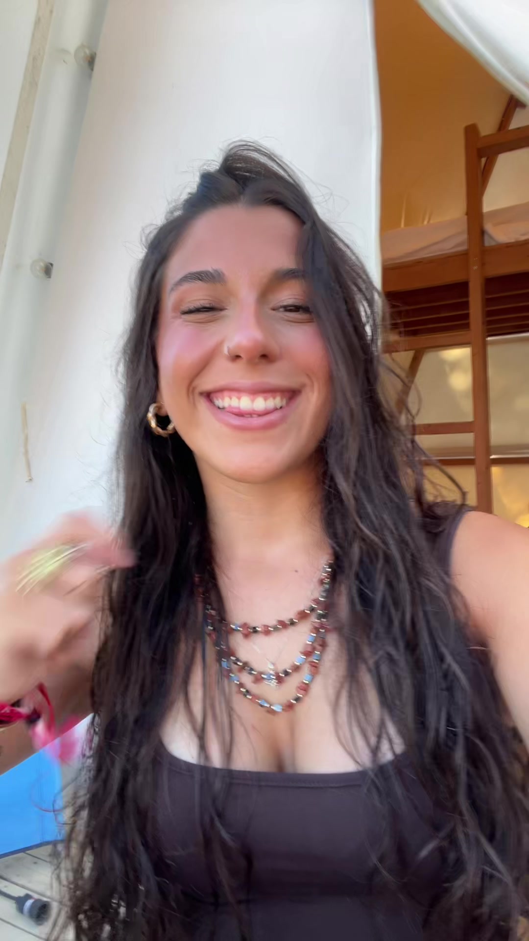 @VickyMartín