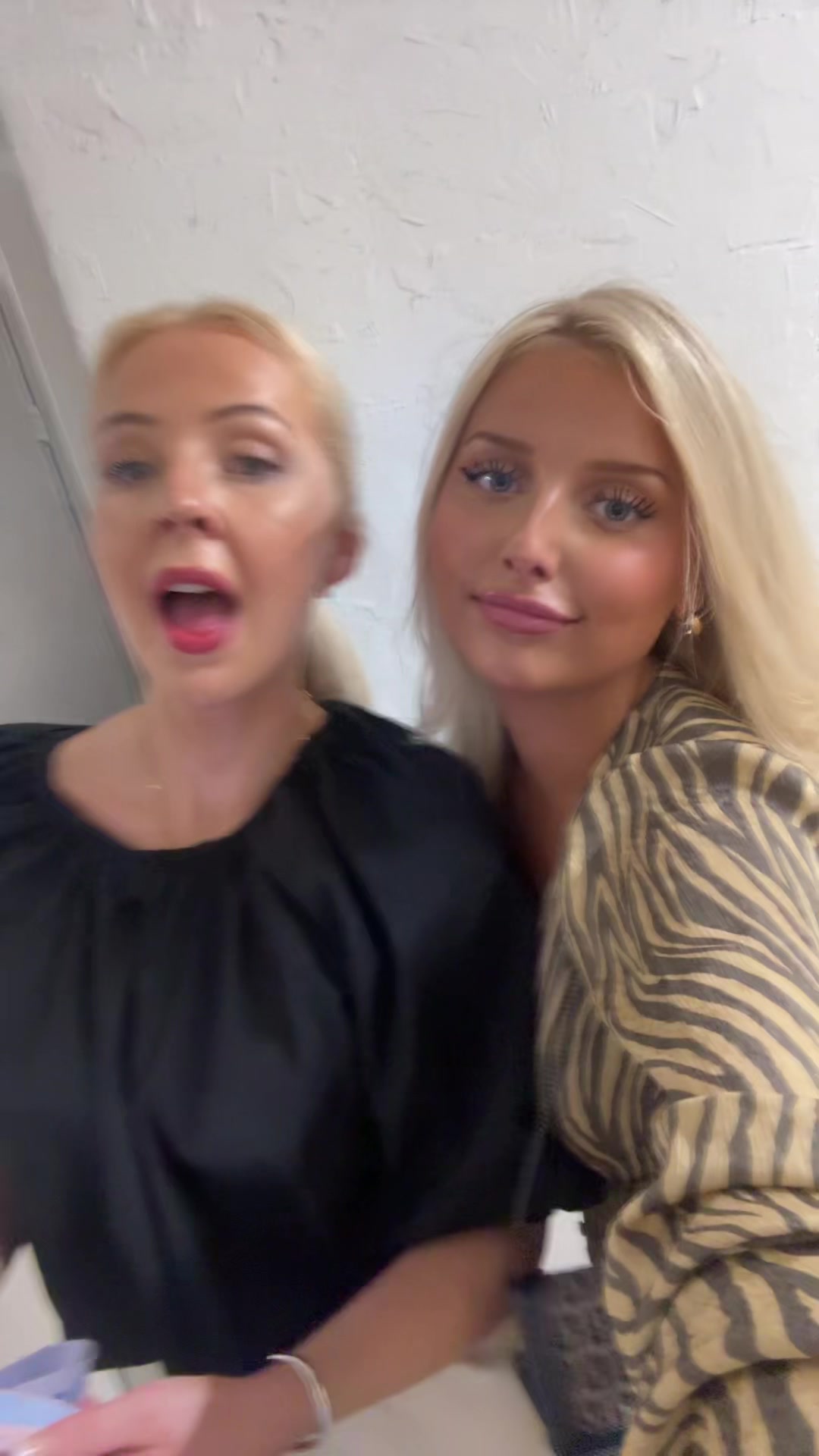 @#clara