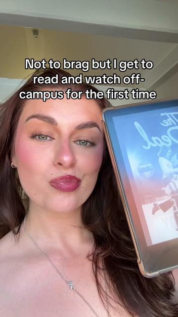 @Jordyn | Booktok ✨🖤📚