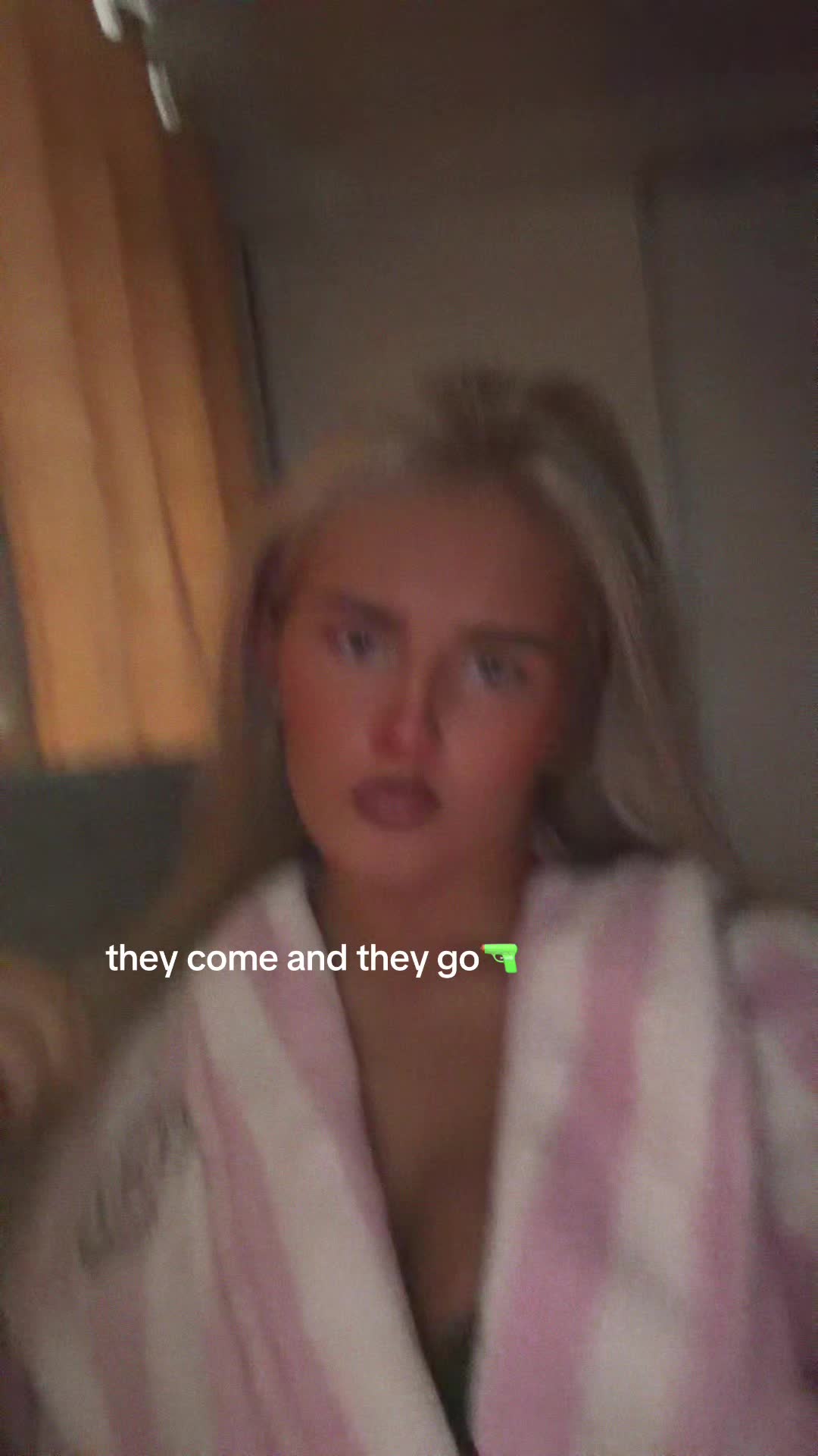 @𝑙𝑖𝑣𝑖𝑎𝑏𝑒𝑙𝑙𝑠𝑝𝑎𝑚🥂
