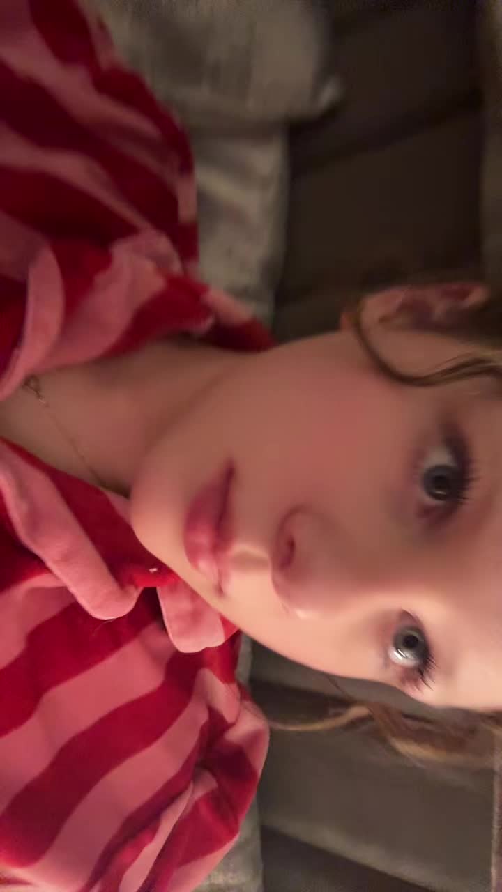 @amelia12
