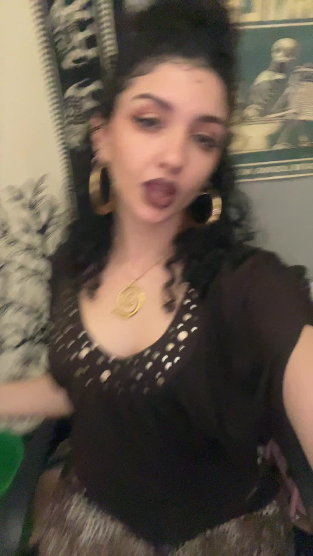 @Liltitina