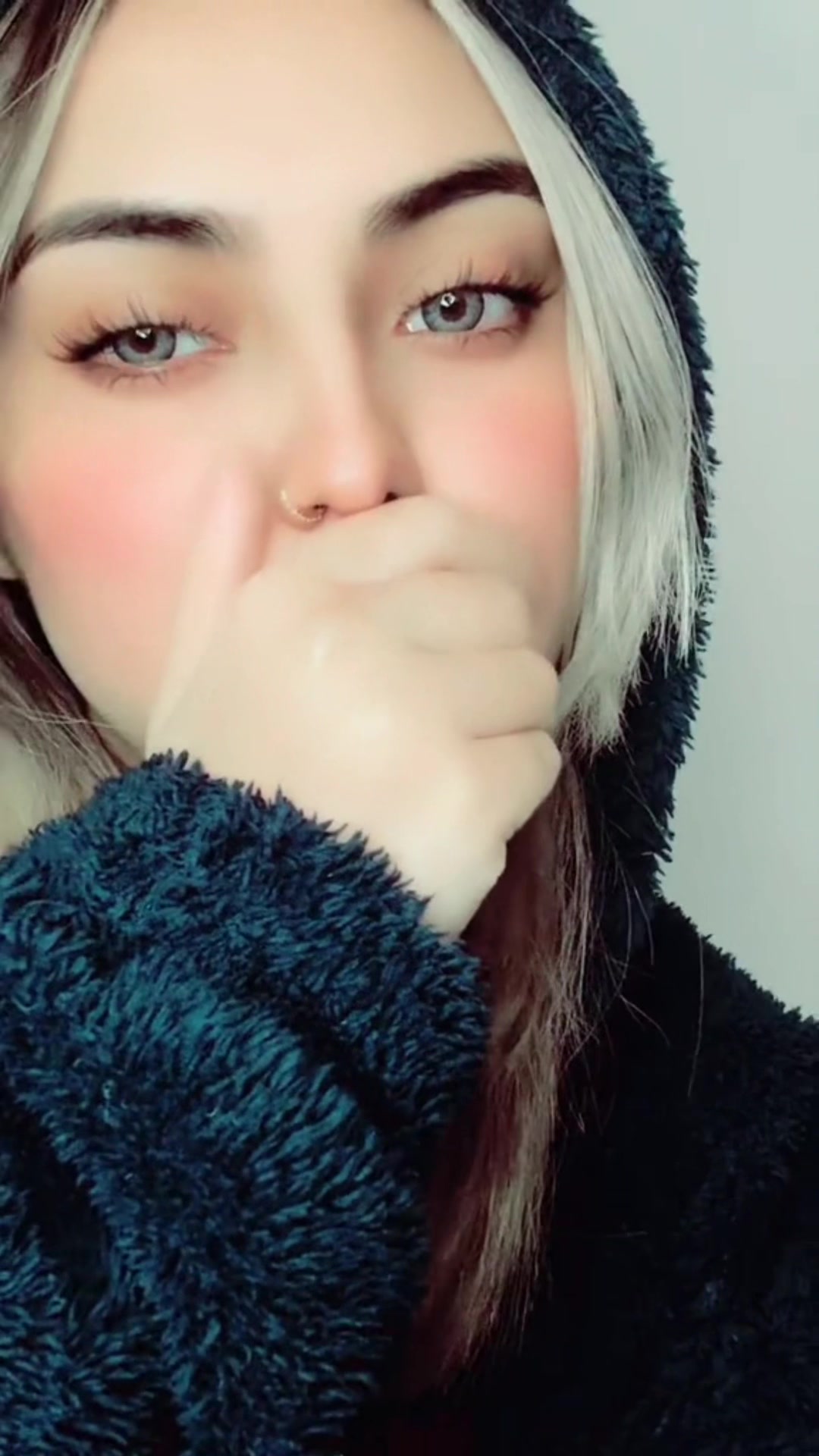 @Zee🧿