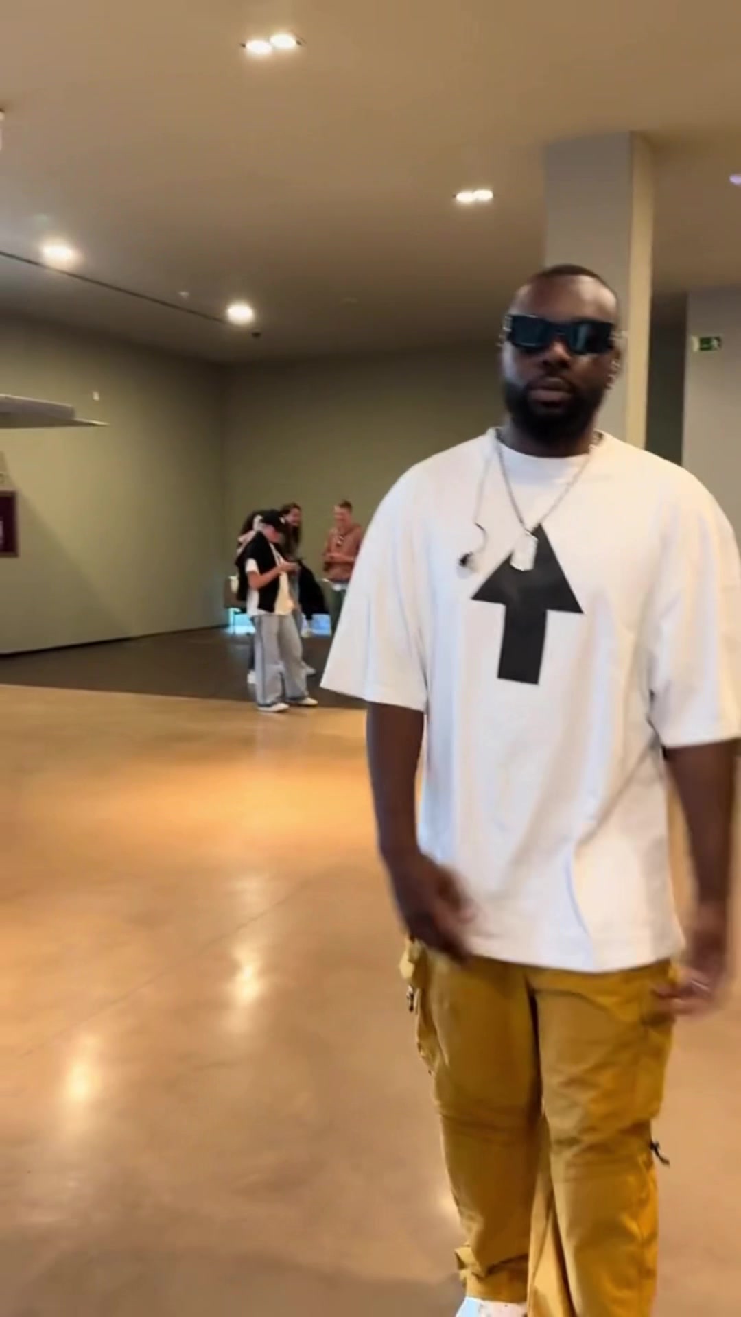 @Le M 🧠🇨🇮🇸🇳🇫🇷📌