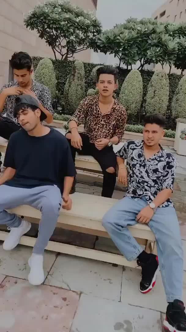 @💫ZUBAIR X GURI💫