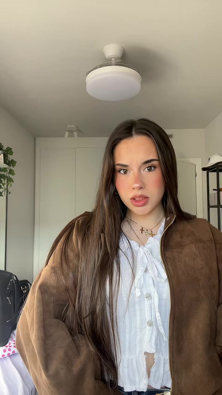 @alexiia