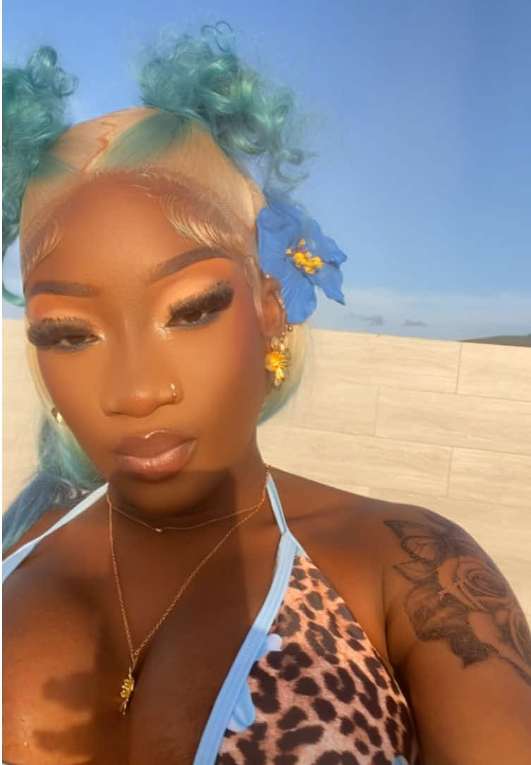 @dee_finesttt