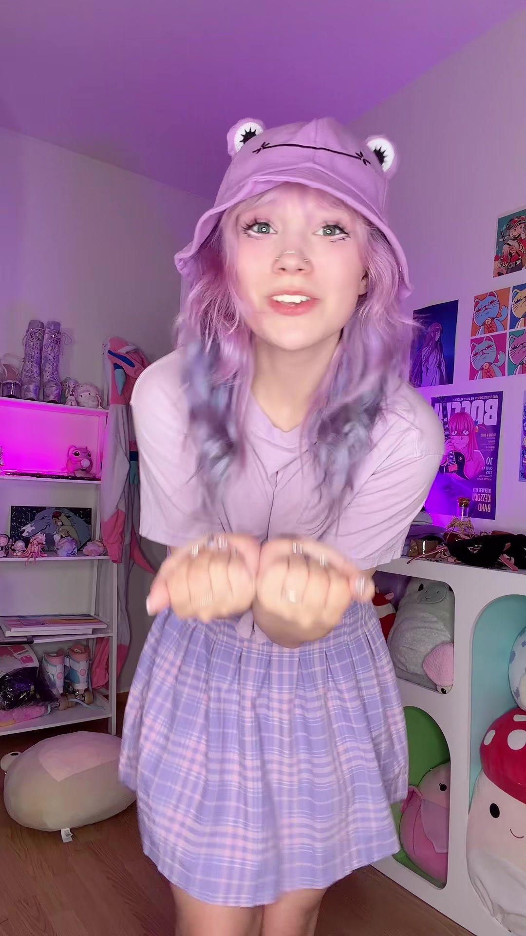@mooshyq