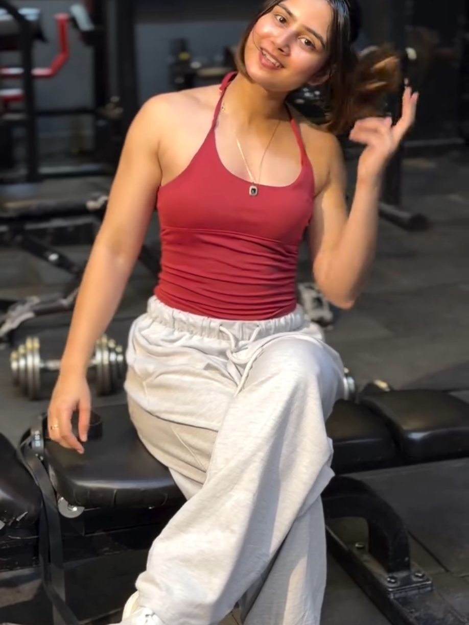 @𝙕𝙖𝙧𝙖𝙝 𝙁𝙞𝙩𝙣𝙚𝙨𝙨