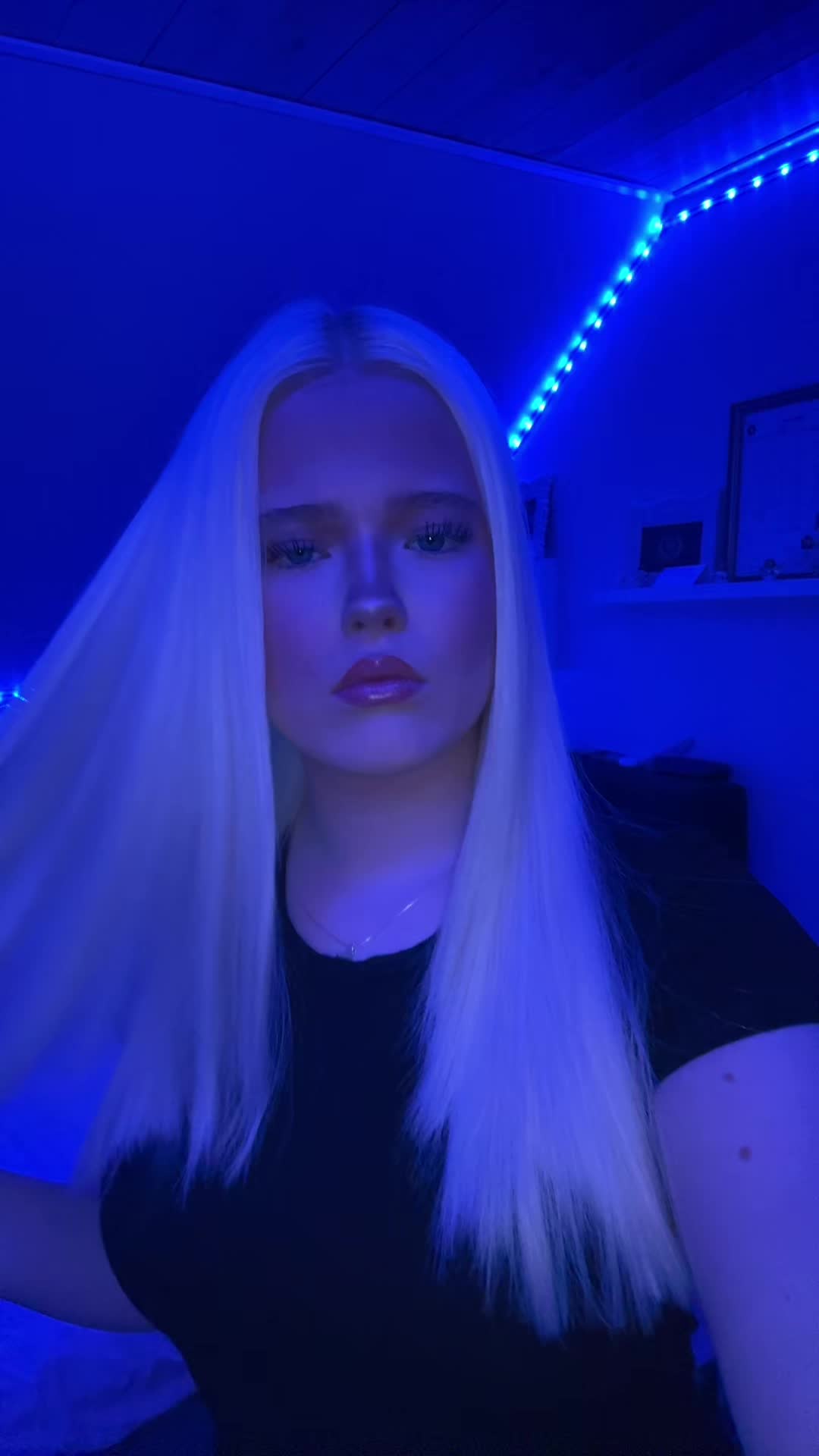 @ℰ𝓁𝓁ℯ𝓃🤍