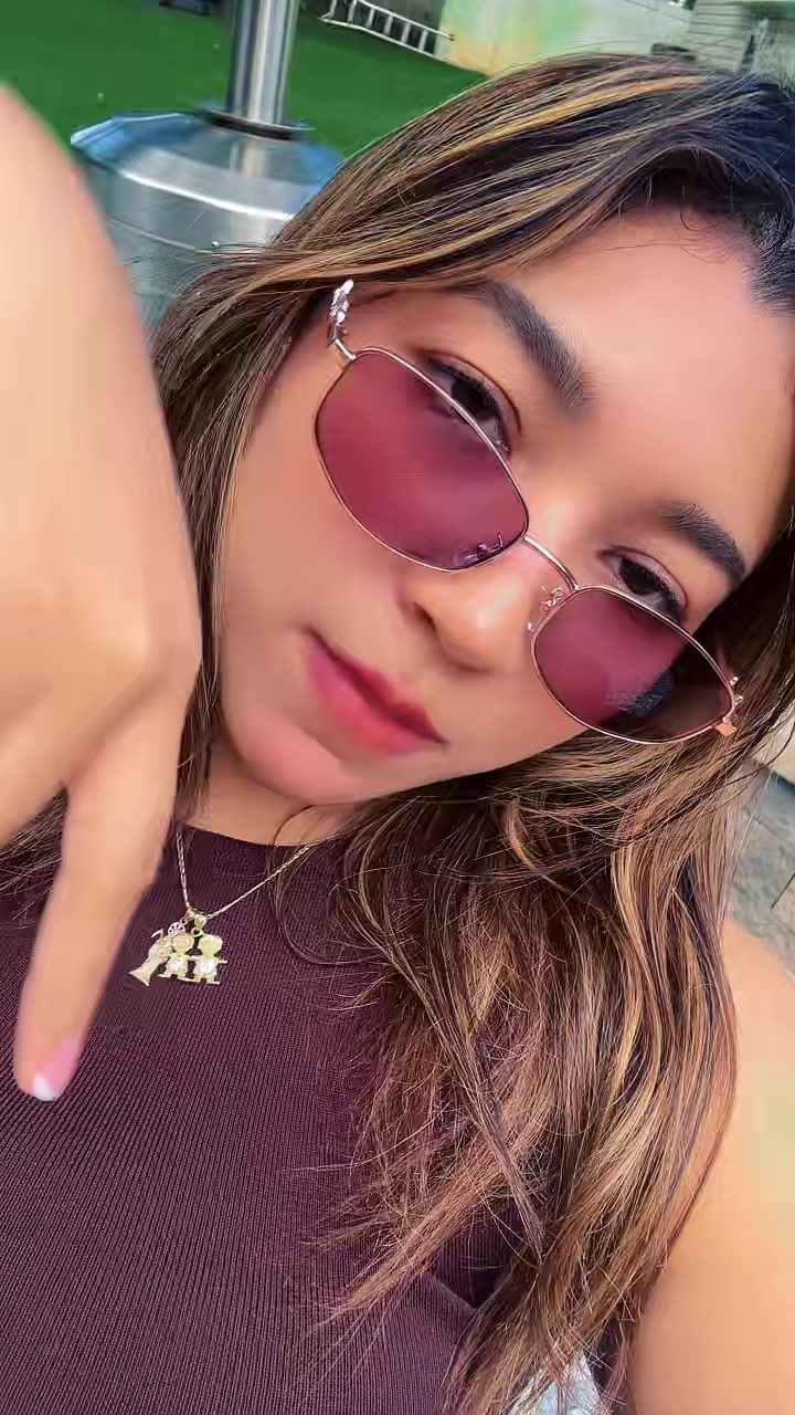 @Kacie Cmpox