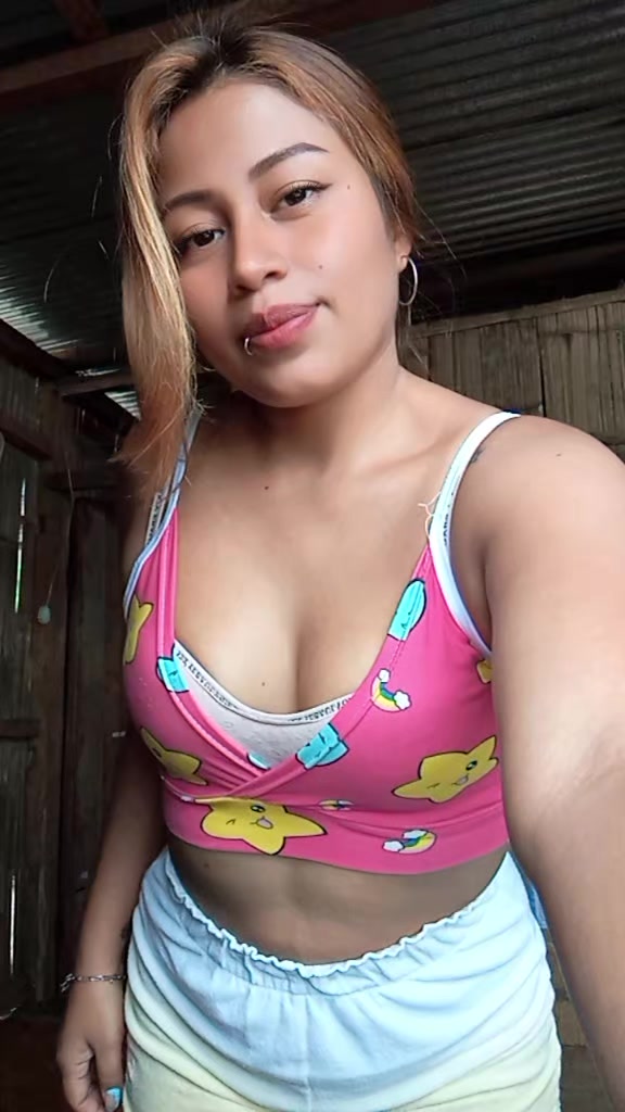 @ᥫ᭡ ⋆  𝓜𝓸𝓻𝓮𝓷𝓪  ⋆｡