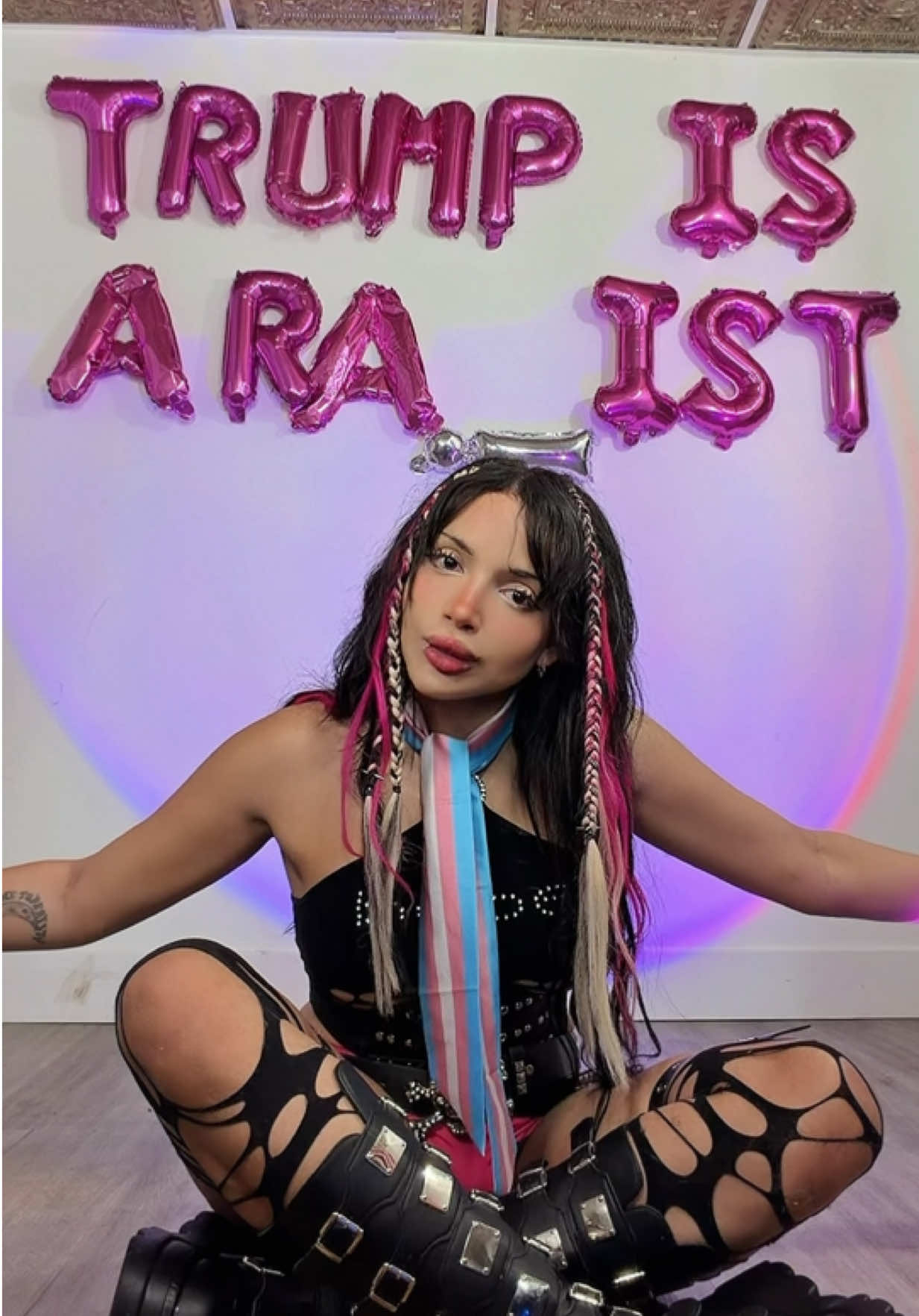 @Mina