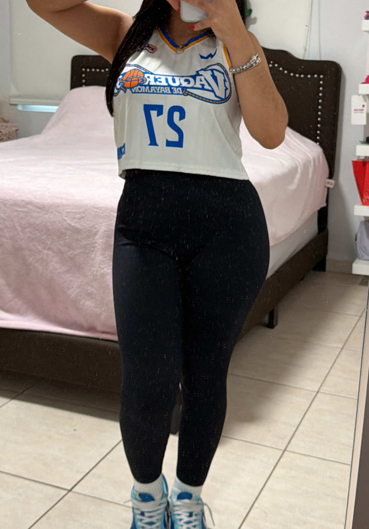 @Joselyn_