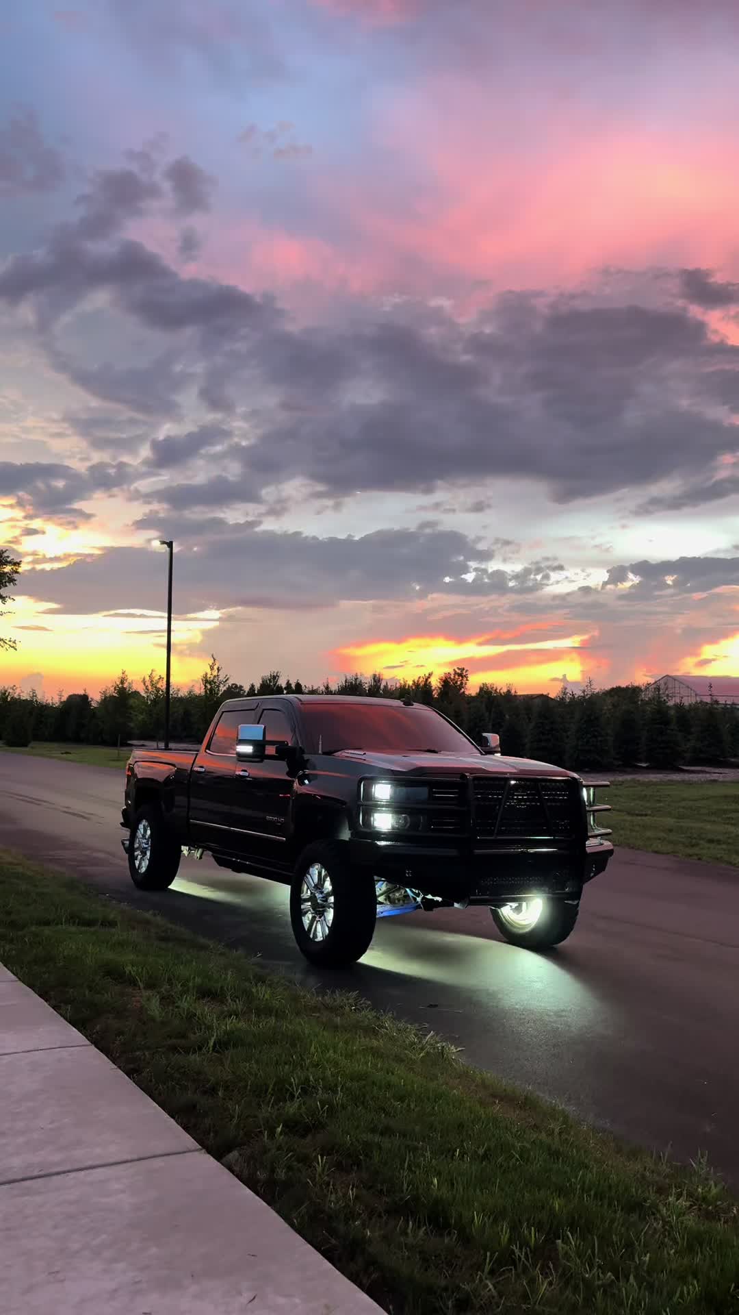 @𝑱𝑴𝒐𝒏𝒆𝒚𝑫𝒎𝒂𝒙